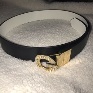 Guess belt